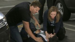 bones-season-10-premiere-sweets-shot-death